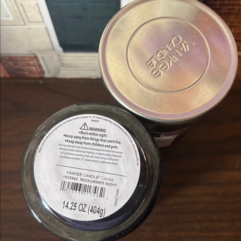 Yankee Candle Midsummer's Night Medium Duo! - Picture 3 of 3